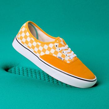 Vans Checker Comfycush Authentic - Miesten Tennarit - Zinna